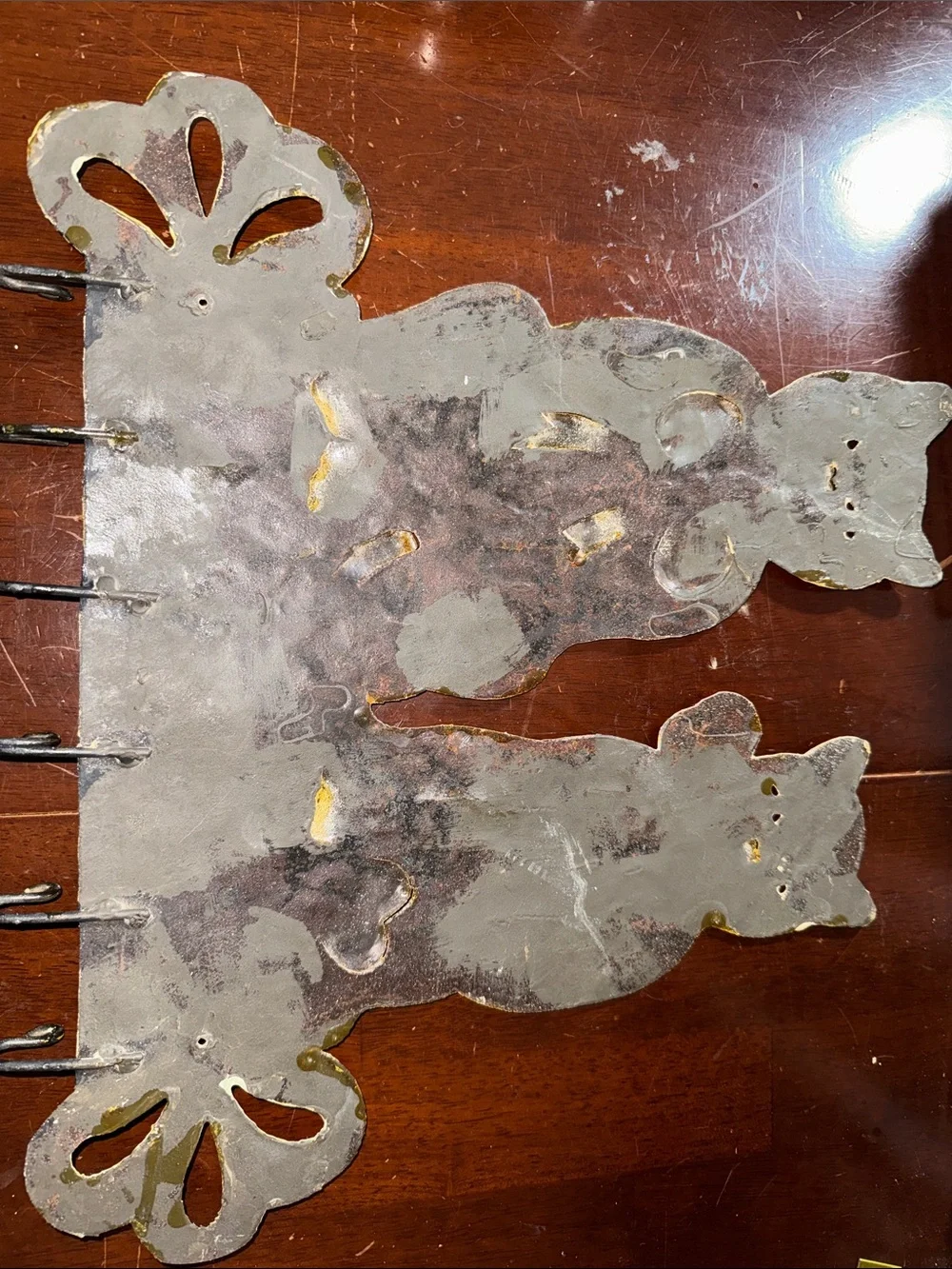 Vintage adorable metal Cats key holder Wall Decor for keys or leashes